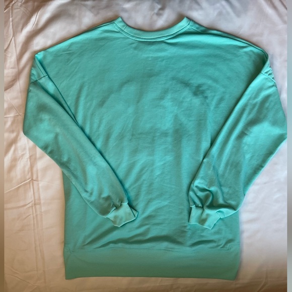 NEW! Simply Southern Sparkle Letter “Beach Please” Sweatshirt women’s size Large - Picture 6 of 7